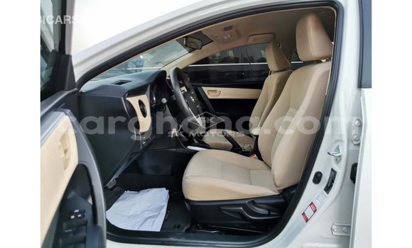 Ra Imported Toyota Corolla funfun Ọkọ̀ in Import - Dubai ni Ashanti Ra Imported Toyota Corolla funfun Ọkọ̀ in Import - Dubai ni Ashanti