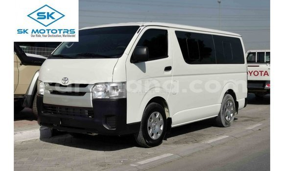Sayi Imported Toyota Hiace White Mota in Import - Dubai a Ashanti Sayi Imported Toyota Hiace White Mota in Import - Dubai a Ashanti