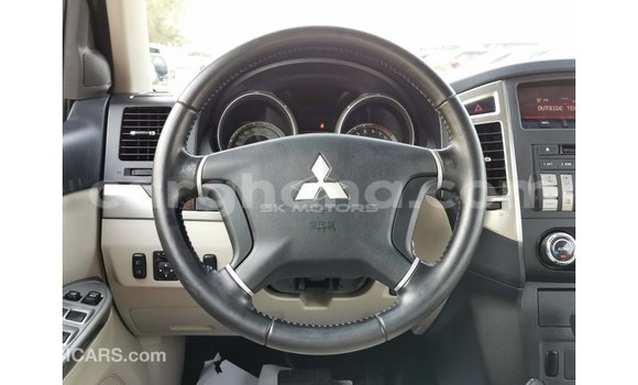Buy Import Mitsubishi Pajero White Car in Import - Dubai in Ashanti Buy Import Mitsubishi Pajero White Car in Import - Dubai in Ashanti