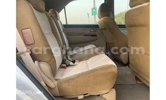 Ra Imported Toyota Fortuner funfun Ọkọ̀ in Import - Dubai ni Ashanti Ra Imported Toyota Fortuner funfun Ọkọ̀ in Import - Dubai ni Ashanti