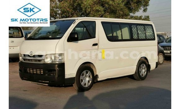 Buy Import Toyota Hiace White Car in Import - Dubai in Ashanti Buy Import Toyota Hiace White Car in Import - Dubai in Ashanti