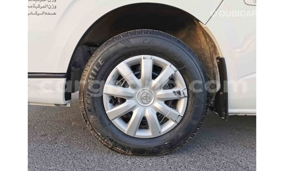 Buy Import Toyota Hiace White Car in Import - Dubai in Ashanti Buy Import Toyota Hiace White Car in Import - Dubai in Ashanti