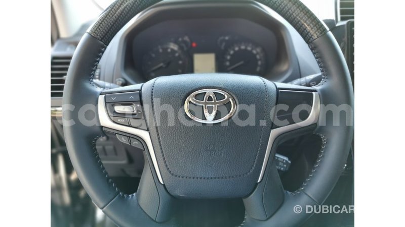 Big with watermark toyota prado ashanti import dubai 30950