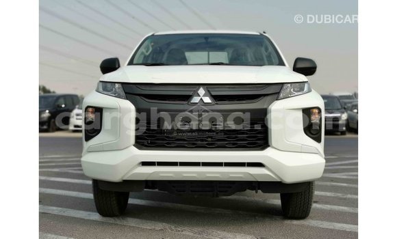 Ra Imported Mitsubishi L200 funfun Ọkọ̀ in Import - Dubai ni Ashanti Ra Imported Mitsubishi L200 funfun Ọkọ̀ in Import - Dubai ni Ashanti