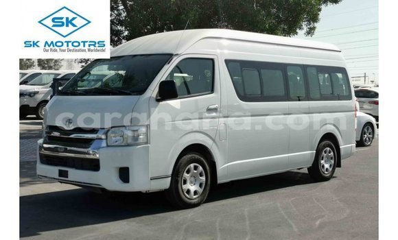 Sayi Imported Toyota Hiace White Mota in Import - Dubai a Ashanti Sayi Imported Toyota Hiace White Mota in Import - Dubai a Ashanti