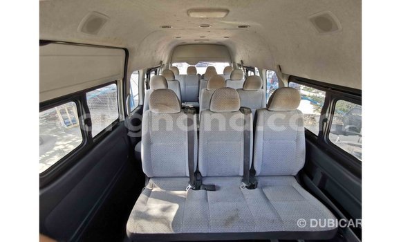 Sayi Imported Toyota Hiace White Mota in Import - Dubai a Ashanti Sayi Imported Toyota Hiace White Mota in Import - Dubai a Ashanti