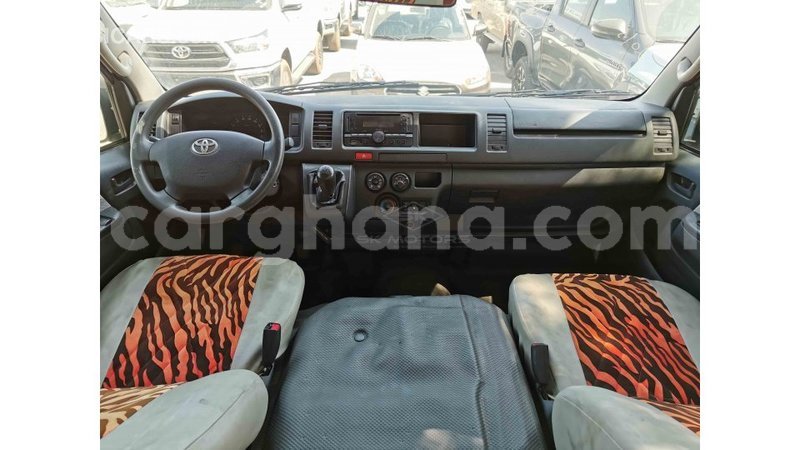 Big with watermark toyota hiace ashanti import dubai 30996