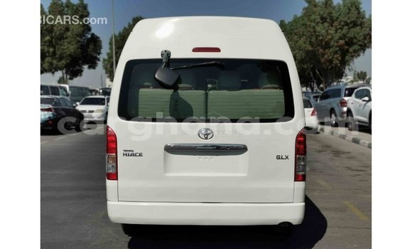 Ra Imported Toyota Hiace funfun Ọkọ̀ in Import - Dubai ni Ashanti Ra Imported Toyota Hiace funfun Ọkọ̀ in Import - Dubai ni Ashanti