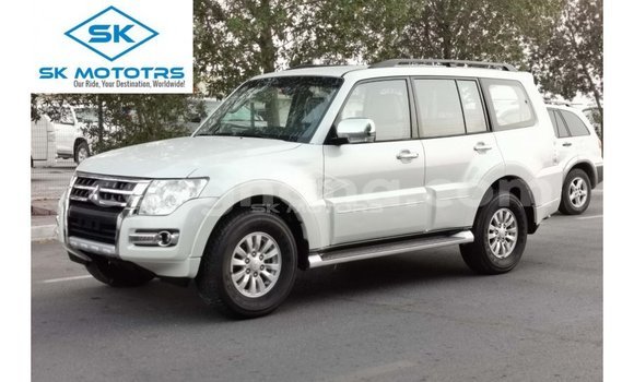 Sayi Imported Mitsubishi Pajero White Mota in Import - Dubai a Ashanti Sayi Imported Mitsubishi Pajero White Mota in Import - Dubai a Ashanti