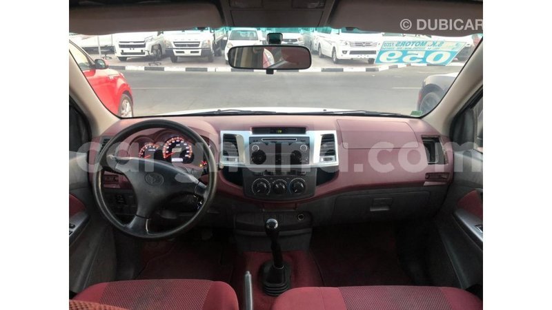 Big with watermark toyota hilux ashanti import dubai 31010