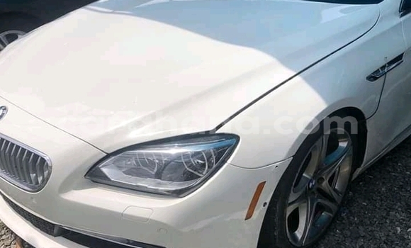 Ra Àlòkù BMW 6-Series funfun Ọkọ̀ in Accra ni Greater Accra Ra Àlòkù BMW 6-Series funfun Ọkọ̀ in Accra ni Greater Accra