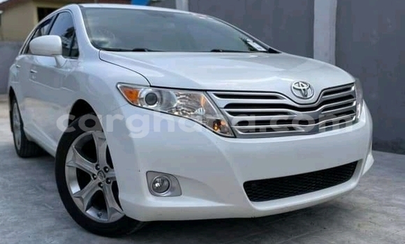 Buy Used Toyota Venza White Car in Accra in Greater Accra Buy Used Toyota Venza White Car in Accra in Greater Accra