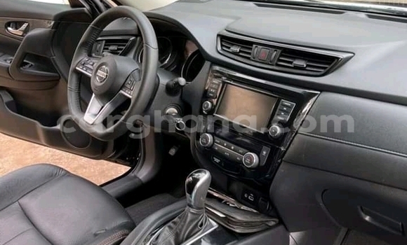 Ra Àlòkù Nissan Rogue Black Ọkọ̀ in Accra ni Greater Accra Ra Àlòkù Nissan Rogue Black Ọkọ̀ in Accra ni Greater Accra