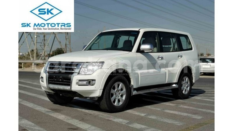 Big with watermark mitsubishi pajero ashanti import dubai 31070