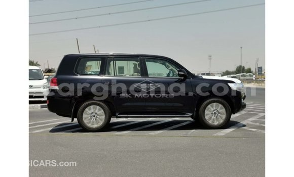 Buy Import Toyota Land Cruiser Black Car in Import - Dubai in Ashanti Buy Import Toyota Land Cruiser Black Car in Import - Dubai in Ashanti