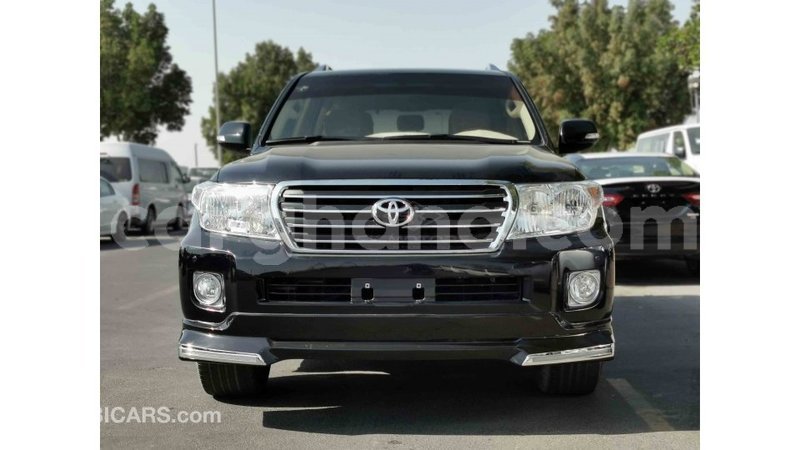 Big with watermark toyota land cruiser ashanti import dubai 31098