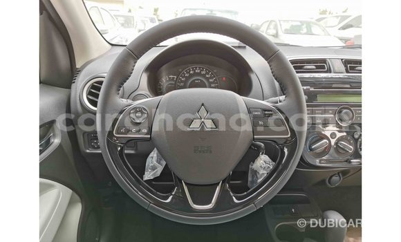 Ra Imported Mitsubishi Pajero Blue Ọkọ̀ in Import - Dubai ni Ashanti Ra Imported Mitsubishi Pajero Blue Ọkọ̀ in Import - Dubai ni Ashanti