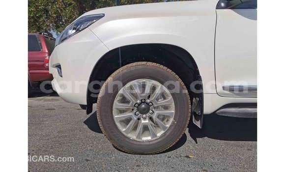 Sayi Imported Toyota Prado White Mota in Import - Dubai a Ashanti Sayi Imported Toyota Prado White Mota in Import - Dubai a Ashanti