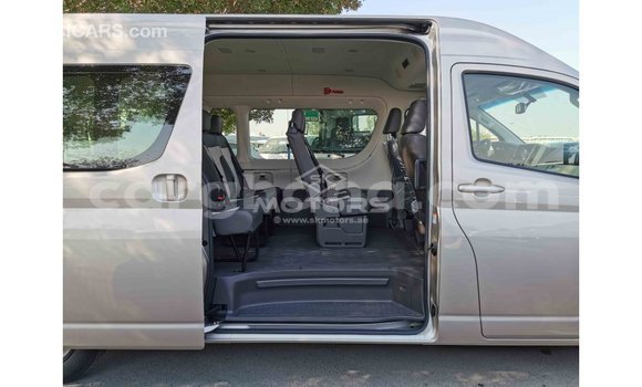 Sayi Imported Toyota Hiace Sauran Mota in Import - Dubai a Ashanti Sayi Imported Toyota Hiace Sauran Mota in Import - Dubai a Ashanti