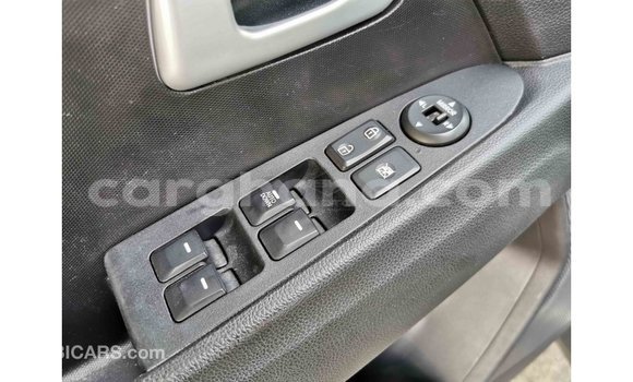 Sayi Imported Kia Sportage White Mota in Import - Dubai a Ashanti Sayi Imported Kia Sportage White Mota in Import - Dubai a Ashanti