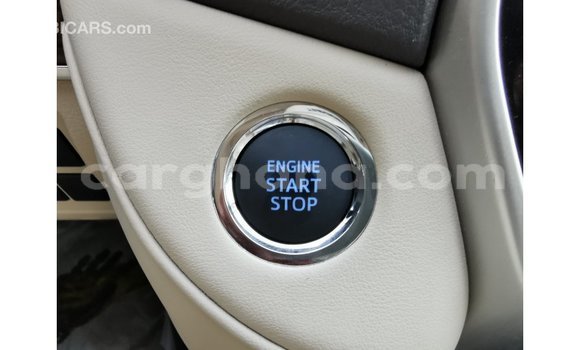 Ra Imported Toyota Land Cruiser funfun Ọkọ̀ in Import - Dubai ni Ashanti Ra Imported Toyota Land Cruiser funfun Ọkọ̀ in Import - Dubai ni Ashanti