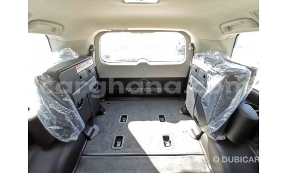 Buy Import Toyota Land Cruiser White Car in Import - Dubai in Ashanti Buy Import Toyota Land Cruiser White Car in Import - Dubai in Ashanti