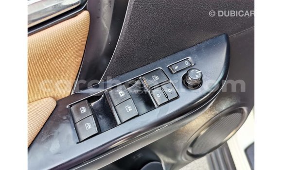 Ra Imported Toyota Fortuner funfun Ọkọ̀ in Import - Dubai ni Ashanti Ra Imported Toyota Fortuner funfun Ọkọ̀ in Import - Dubai ni Ashanti