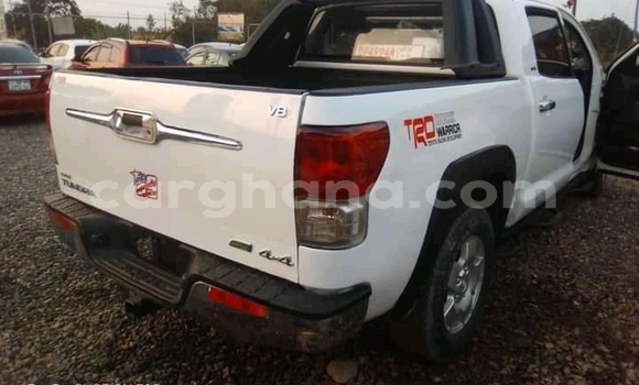 Sayi Na hannu Toyota Tundra White Mota in Sekondi–Takoradi Metropolitan a Yamma Sayi Na hannu Toyota Tundra White Mota in Sekondi–Takoradi Metropolitan a Yamma