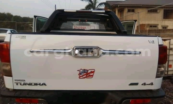 Sayi Na hannu Toyota Tundra White Mota in Sekondi–Takoradi Metropolitan a Yamma Sayi Na hannu Toyota Tundra White Mota in Sekondi–Takoradi Metropolitan a Yamma