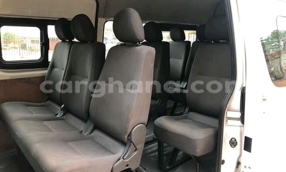 Buy Used Toyota Hiace White Car in Accra in Greater Accra Buy Used Toyota Hiace White Car in Accra in Greater Accra