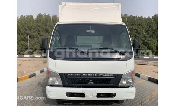 Sayi Imported Mitsubishi Carisma White Mota in Import - Dubai a Ashanti Sayi Imported Mitsubishi Carisma White Mota in Import - Dubai a Ashanti