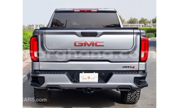 Sayi Imported GMC Sierra Sauran Mota in Import - Dubai a Ashanti Sayi Imported GMC Sierra Sauran Mota in Import - Dubai a Ashanti