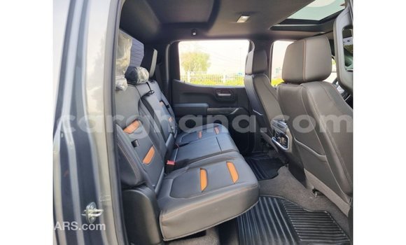 Sayi Imported GMC Sierra Sauran Mota in Import - Dubai a Ashanti Sayi Imported GMC Sierra Sauran Mota in Import - Dubai a Ashanti