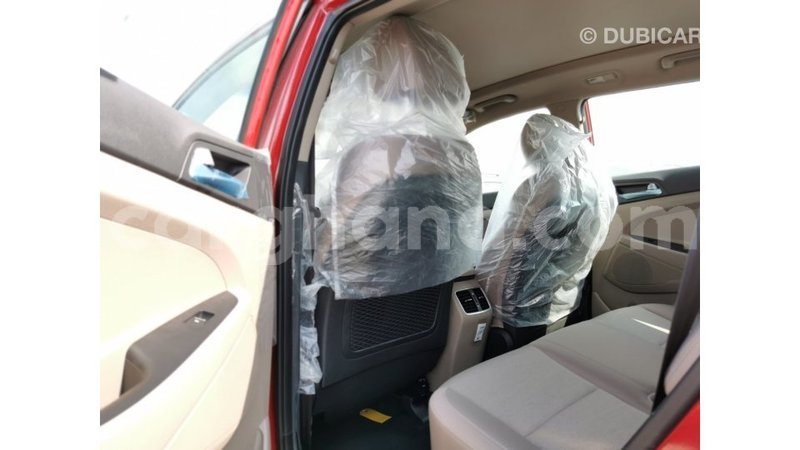 Big with watermark hyundai tucson ashanti import dubai 31334