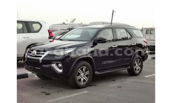 Sayi Imported Toyota Fortuner Black Mota in Import - Dubai a Ashanti Sayi Imported Toyota Fortuner Black Mota in Import - Dubai a Ashanti