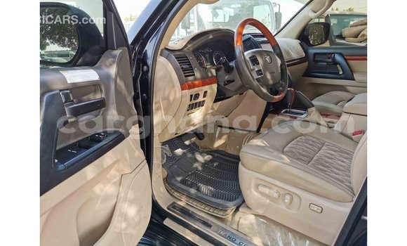Buy Import Toyota Land Cruiser Black Car in Import - Dubai in Ashanti Buy Import Toyota Land Cruiser Black Car in Import - Dubai in Ashanti