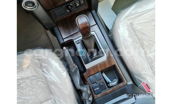 Sayi Imported Toyota Prado White Mota in Import - Dubai a Ashanti Sayi Imported Toyota Prado White Mota in Import - Dubai a Ashanti