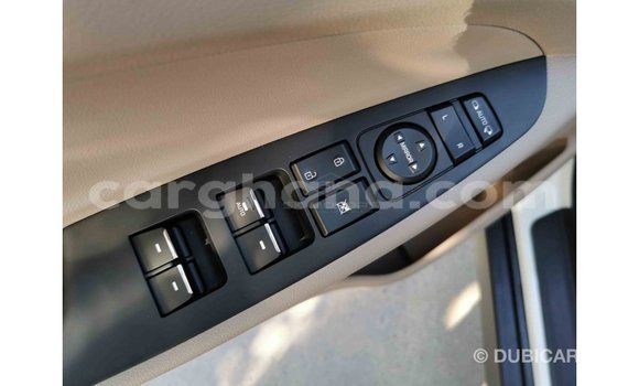 Sayi Imported Hyundai Tucson White Mota in Import - Dubai a Ashanti Sayi Imported Hyundai Tucson White Mota in Import - Dubai a Ashanti