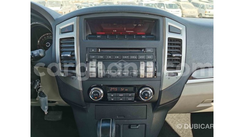 Big with watermark mitsubishi pajero ashanti import dubai 31407