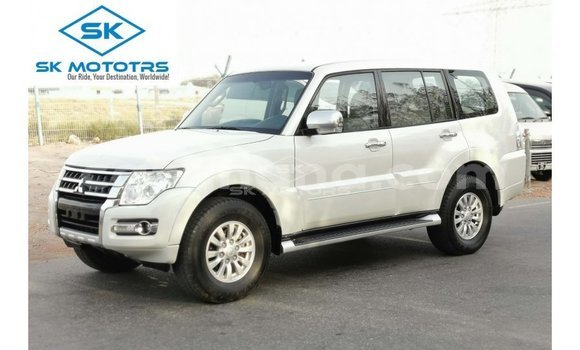 Buy Import Mitsubishi Pajero White Car in Import - Dubai in Ashanti Buy Import Mitsubishi Pajero White Car in Import - Dubai in Ashanti
