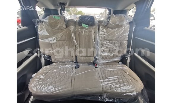 Buy Import Hyundai Tucson White Car in Import - Dubai in Ashanti Buy Import Hyundai Tucson White Car in Import - Dubai in Ashanti