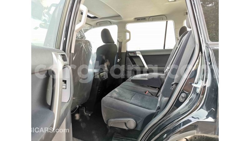 Big with watermark toyota prado ashanti import dubai 31425