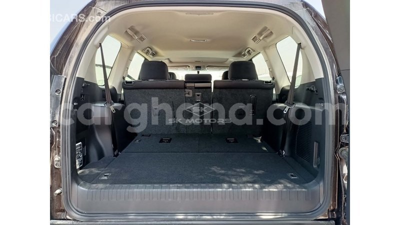 Big with watermark toyota prado ashanti import dubai 31428