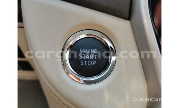 Ra Imported Toyota Land Cruiser funfun Ọkọ̀ in Import - Dubai ni Ashanti Ra Imported Toyota Land Cruiser funfun Ọkọ̀ in Import - Dubai ni Ashanti