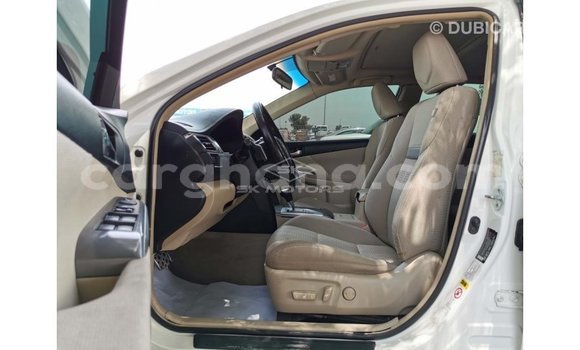 Ra Imported Toyota Aurion funfun Ọkọ̀ in Import - Dubai ni Ashanti Ra Imported Toyota Aurion funfun Ọkọ̀ in Import - Dubai ni Ashanti