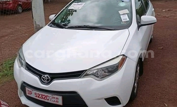 Buy Used Toyota Corolla White Car in Accra in Greater Accra Buy Used Toyota Corolla White Car in Accra in Greater Accra