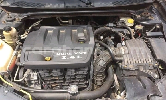 Ra Àlòkù Chrysler 300C Black Ọkọ̀ in Accra ni Greater Accra Ra Àlòkù Chrysler 300C Black Ọkọ̀ in Accra ni Greater Accra