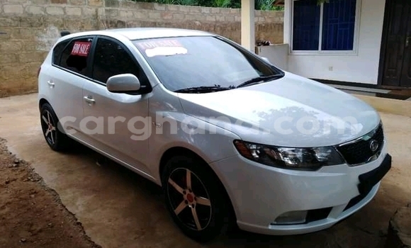 Buy Used Kia Forte White Car in Accra in Greater Accra Buy Used Kia Forte White Car in Accra in Greater Accra