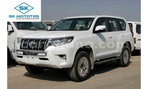 Sayi Imported Toyota Prado White Mota in Import - Dubai a Ashanti Sayi Imported Toyota Prado White Mota in Import - Dubai a Ashanti