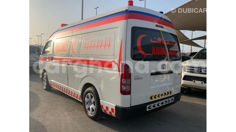 Big with watermark toyota hiace ashanti import dubai 31517